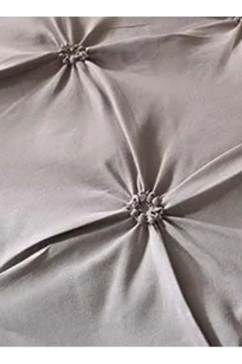 لونا هوم التطريز الملك حجم 6 قطع: (1 غطاء لحاف - 220 * 240 سم.؛ 1 ورقة مجهزة - 200 * 200 سم + 30 سم.؛ أربعة زاوية مطاطا ورقة السرير.؛ 4 حالات وسادة - 50 * 75 سم.). دون ملء، قرصة طية عادي اللون الرمادي، مجموعة الفراش. - Image 3